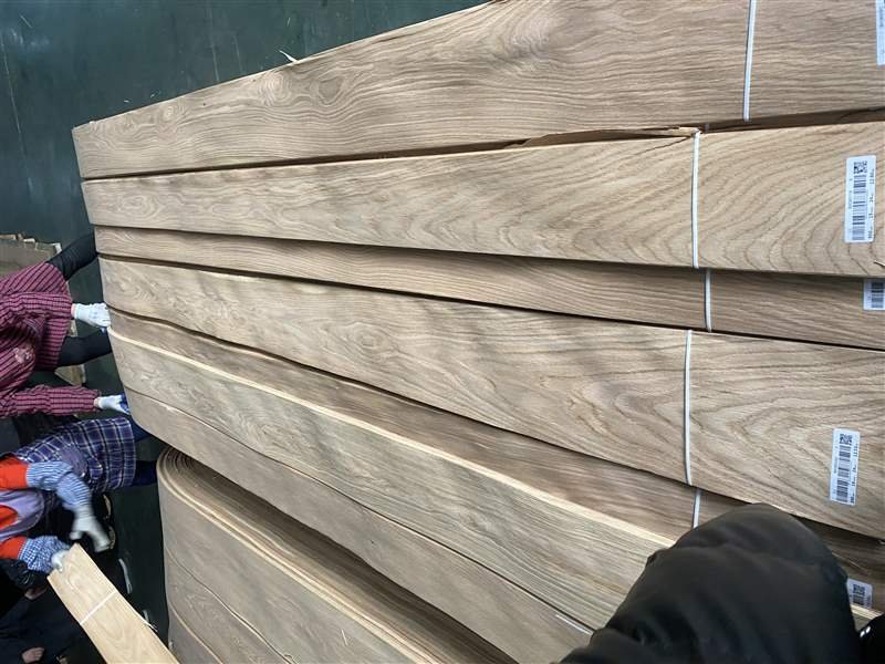 Natural White Oak Veneer