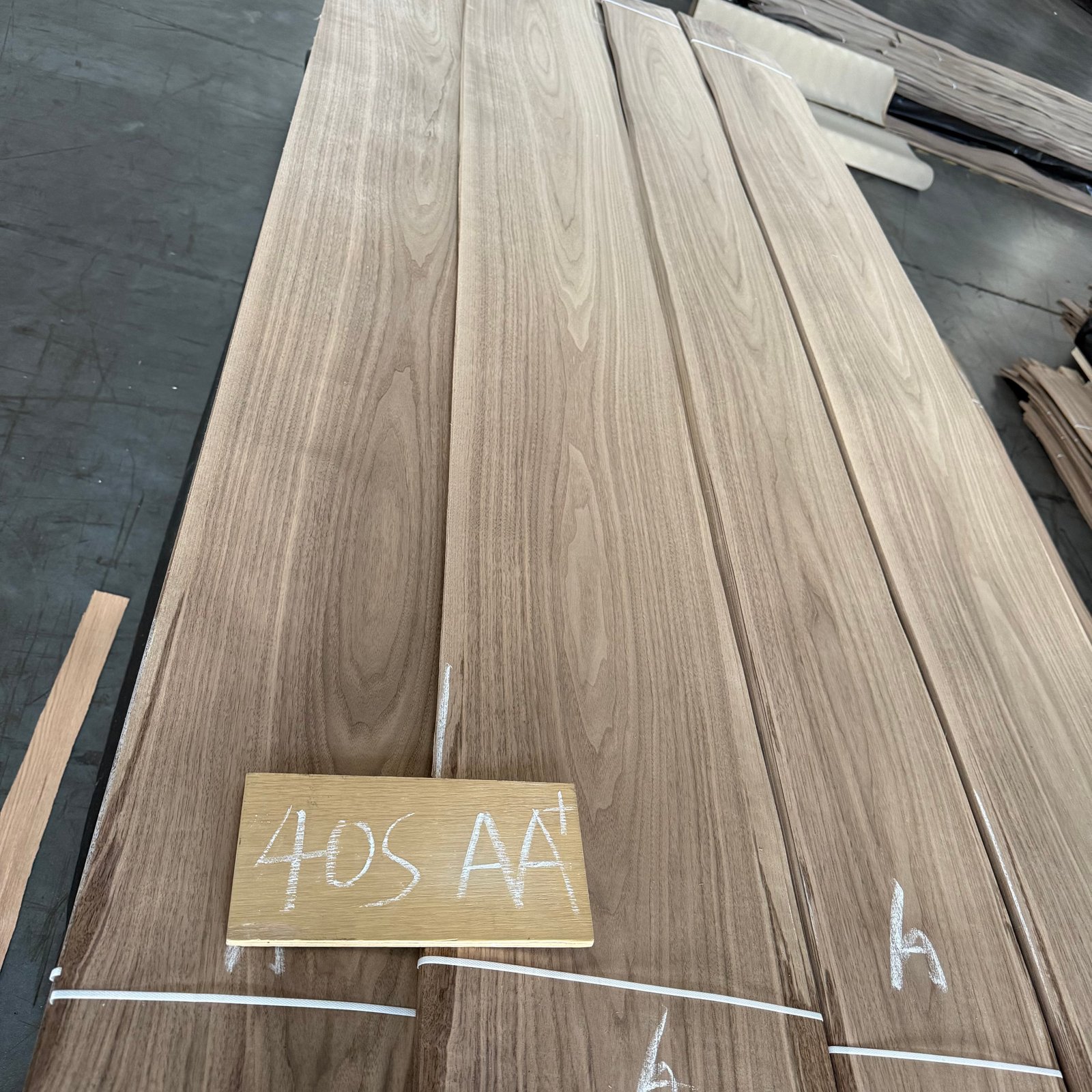 Natural Black Walnut Crown Cut Veneer 40S – AA+ Grade