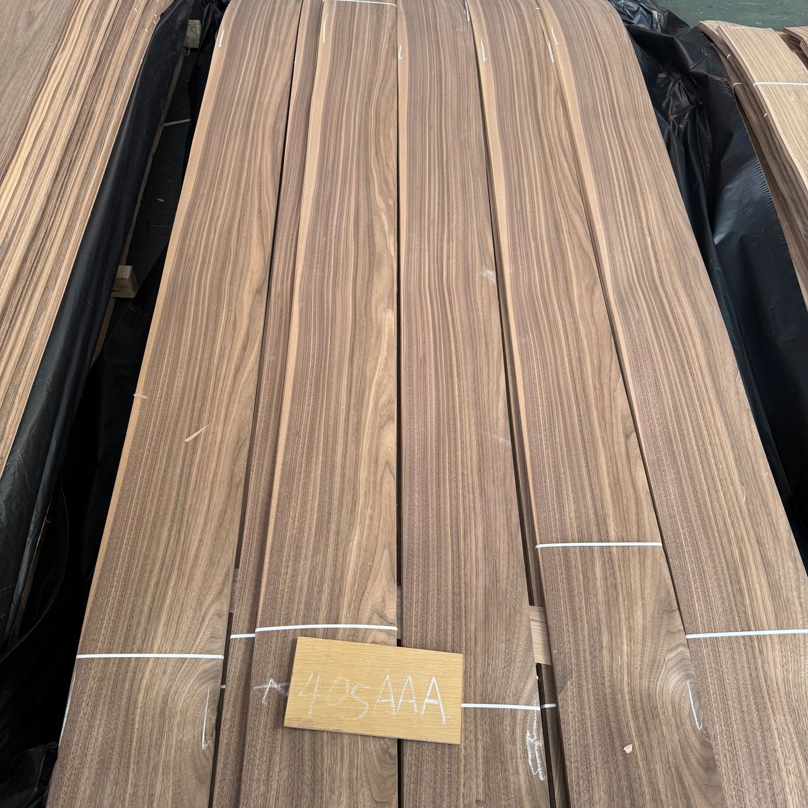 Natural Black Walnut Door Veneer – AAA Grade