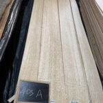 natural red oak straight grain veneer 40s a image 01