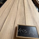 natural red oak straight grain veneer 40s aa image 03